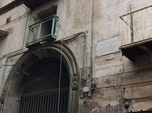 CASA DI TOTÒ ! NESSUNO LA CURA?