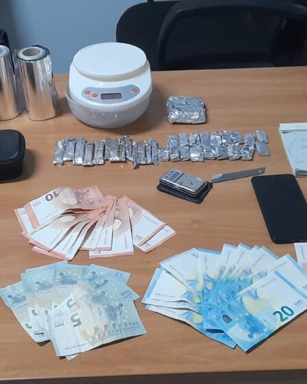VAIRANO FIORENTE PIAZZA DI SPACCIO DI HASHISH E MARIJUANA