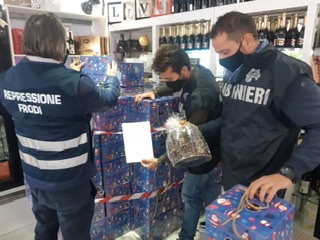 CONTROLLI CC MARCIANISE SU ALIMENTI IN VENDITA