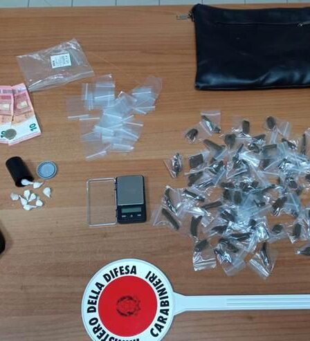 SGOMINATA BANDA SPACCIATORI NAPOLI E CASERTA