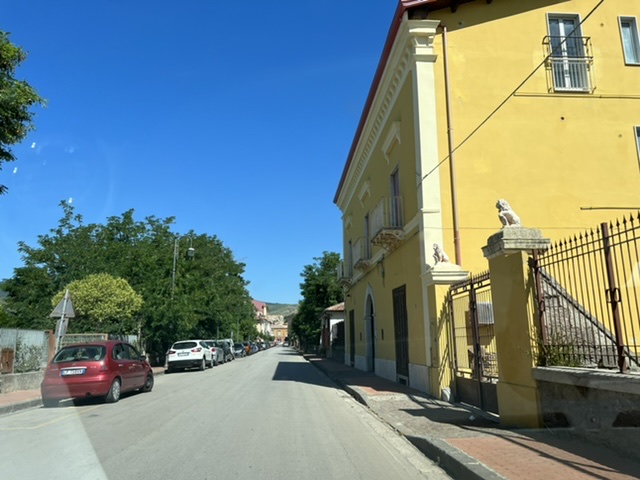 STALLI ROSA ?OTTIMA INIZIATIVA ! STALLI ROSA ?OTTIMA INIZIATIVA !