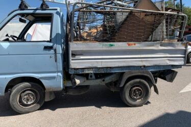 RIFIUTI SPECIALI:SEQUESTRATO AUTOCARRO
