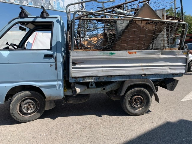 RIFIUTI SPECIALI:SEQUESTRATO AUTOCARRO
