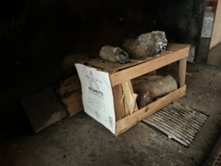 PREZZI GAS ALLE STELLE SEGUE A RUOTA PELLET E LEGNA