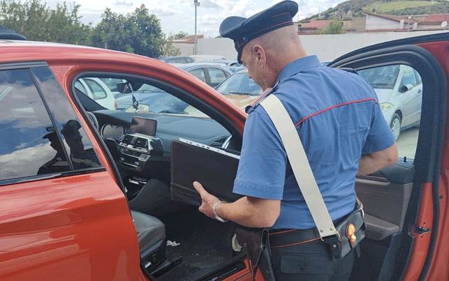 GRAZIE A SATELLITE BECCATO LADRO D’AUTO DI LUSSO