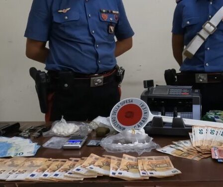 MADDALONI: PUSHER BECCATO CON DROGA NEGLI SLIP