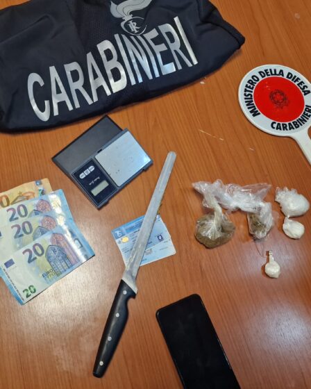 CC. Prima lo salvano poi l’arrestano!