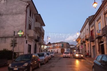 Lorenzo vede i vicini S.Andrea e Falciano : Per Bacco allora si può?