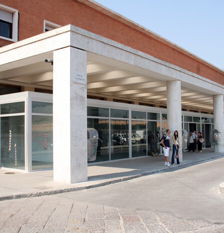 Caserta Stazione:strappa telefonino dalle mani di una ragazza:denunciato!