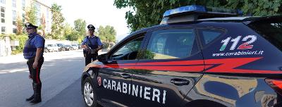 La consegna del corno francese dal Presidente Oliviero al Dirigente Scolastico