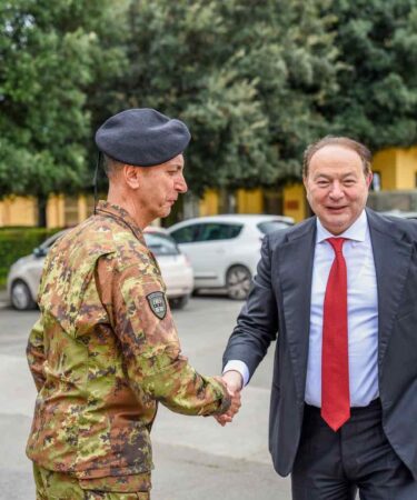 PRESIDENTE OLIVIERO INCONTRA GEN.LA GALA